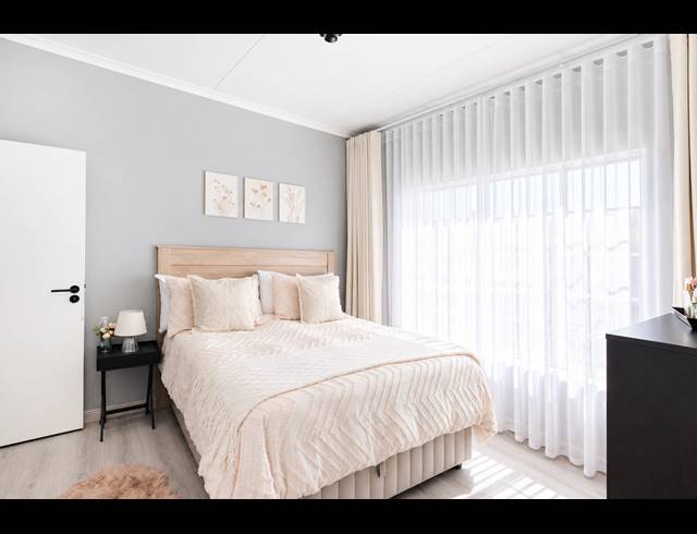 2 BEDROOM APARTMENT FOR SALE IN NORTHGATE